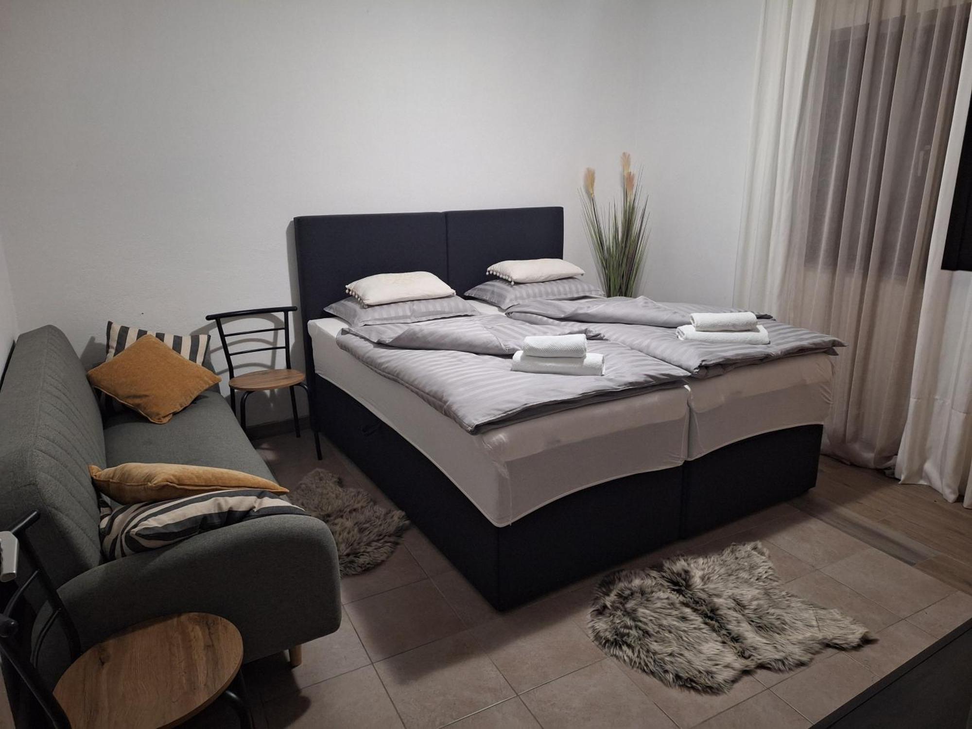 Bed and Breakfast Mare Vrlika Экстерьер фото